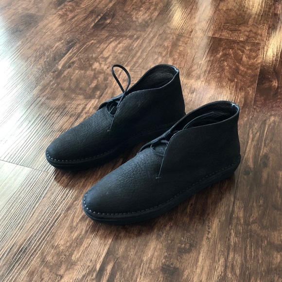 Calvin Klein Collection: Leather Chukka Boots - Picture 3 of 4